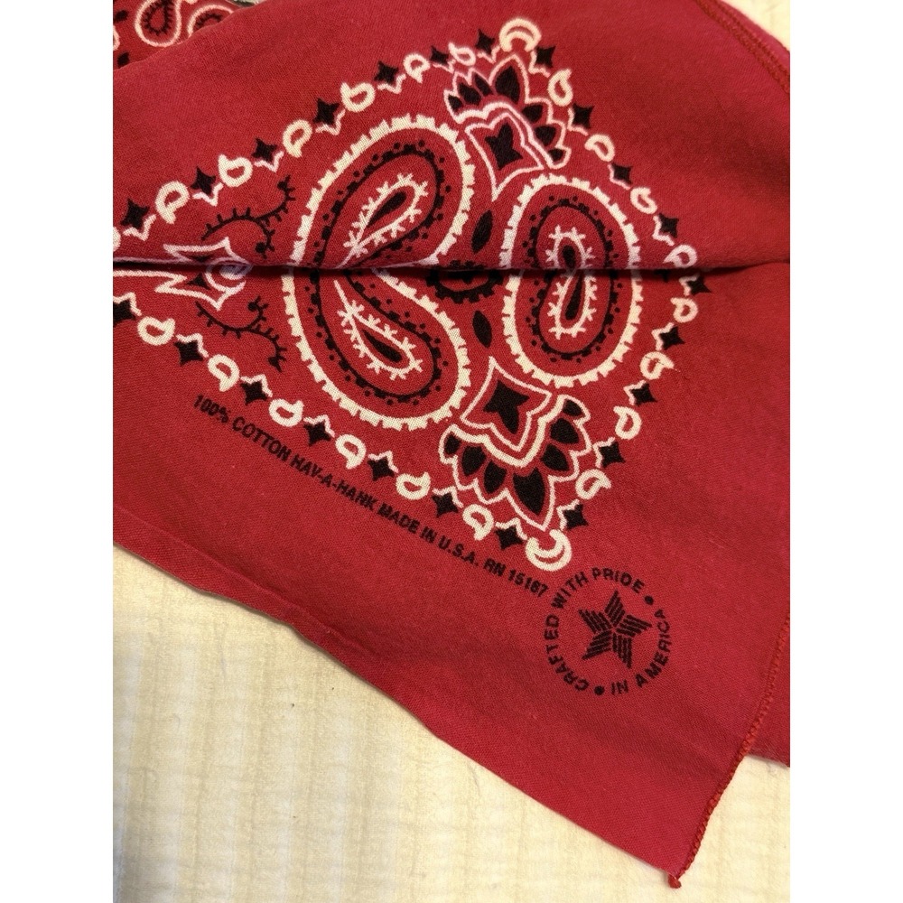 Vintage Bandana Lot of 8 Paisley Red Blue White Made in USA Cotton Western - Picture 4 of 8